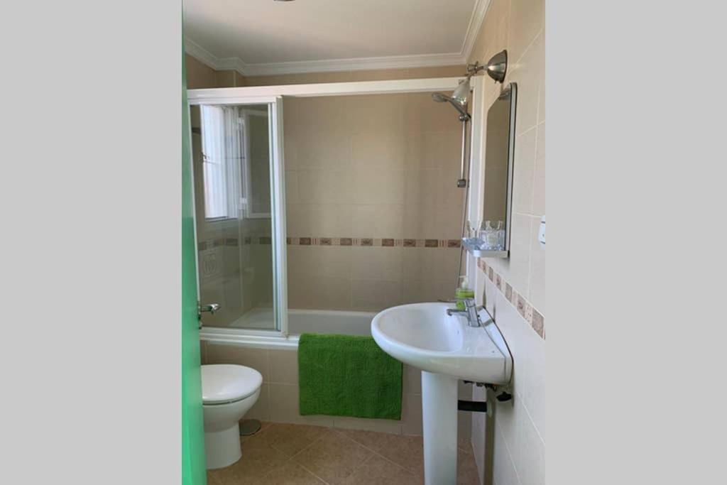 One Bedroom Penthouse Alora Luaran gambar